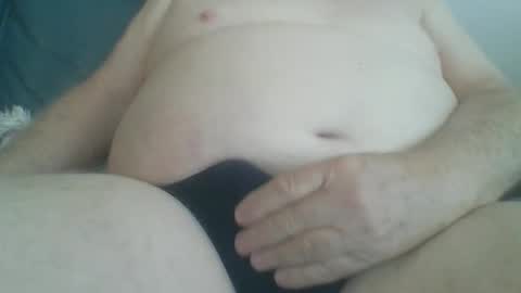 Snapshot of aussie1955 chatting on 12/21/25, 11:56 aussie1955 online show from 12/21/25, 11:56