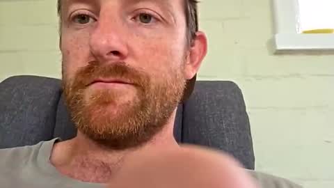Snapshot of aussie_dadbod101 chatting on 10/23/25, 12:10 aussie_dadbod101 online show from 10/23/25, 12:10