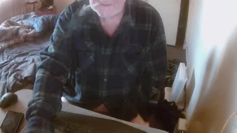 Snapshot of aussiebaker chatting on 07/16/26, 04:29 aussiebaker online show from 07/16/26, 04:29