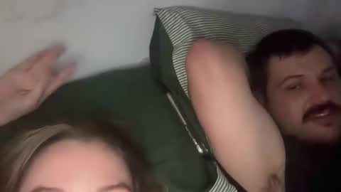 aussiecouple101798558 online show from 10/03/25, 12:07