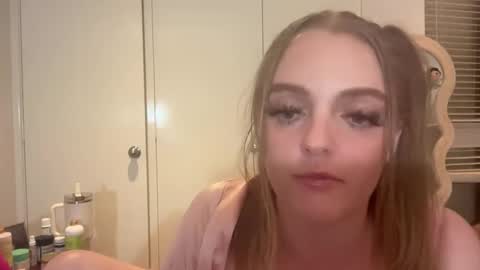 aussiecouple101798558 online show from 10/30/25, 04:25