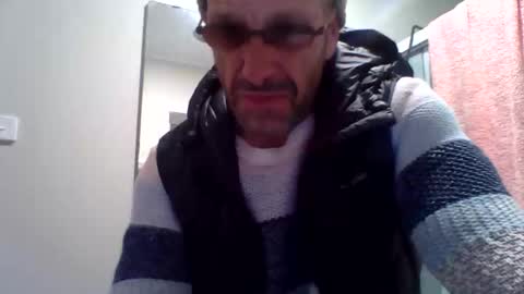 Snapshot of aussieguy59660 chatting on 09/16/25, 02:29 aussieguy59660 online show from 09/16/25, 02:29