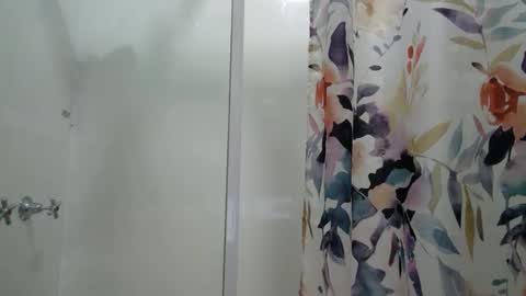 Milf4u online show from 12/17/24, 11:39