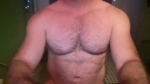 Snapshot of aussiemuscledad chatting on 02/17/26, 11:07 AussieMuscleDad online show from 02/17/26, 11:07