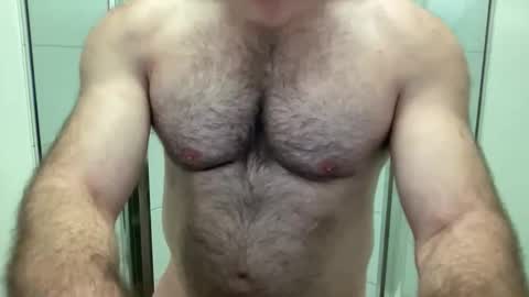 Snapshot of aussiemuscledad chatting on 03/09/26, 12:25 AussieMuscleDad online show from 03/09/26, 12:25