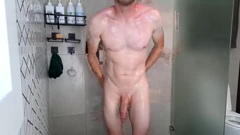 Snapshot of aussieweapon chatting on 12/15/25, 11:09 Nick online show from 12/15/25, 11:09