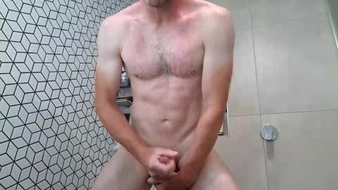 Snapshot of aussieweapon chatting on 04/03/26, 01:14 Nick online show from 04/03/26, 01:14