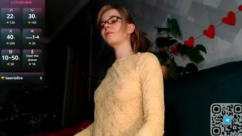 Snapshot of austeja_ona chatting on 04/06/26, 06:20 Aya online show from 04/06/26, 06:20