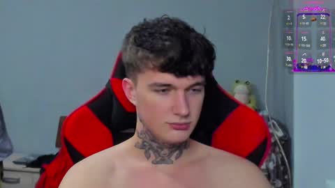 Snapshot of austen_milker chatting on 12/21/24, 10:40 Austen online show from 12/21/24, 10:40