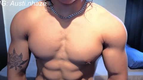 Snapshot of austiin_haze chatting on 05/23/26, 02:21 Austin online show from 05/23/26, 02:21