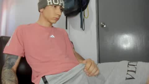 Snapshot of austin1119a chatting on 01/18/25, 05:15 austin1119a online show from 01/18/25, 05:15