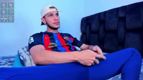 Snapshot of austin_curry chatting on 01/07/25, 12:24 A online show from 01/07/25, 12:24