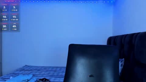 Snapshot of austin_curry chatting on 01/15/25, 01:02 A online show from 01/15/25, 01:02