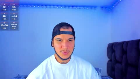 Snapshot of austin_curry chatting on 01/19/25, 12:38 A online show from 01/19/25, 12:38