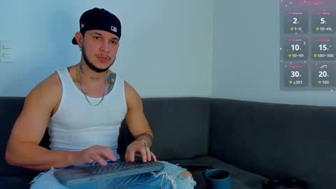 Snapshot of austin_curry chatting on 10/20/25, 08:53 A online show from 10/20/25, 08:53