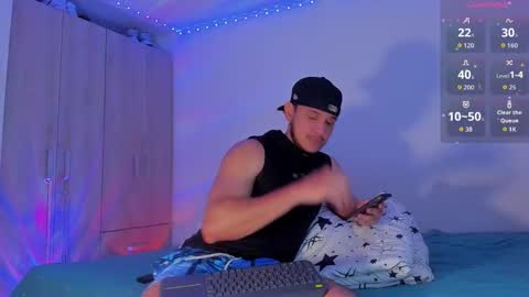 Snapshot of austin_curry chatting on 11/27/25, 07:49 A online show from 11/27/25, 07:49