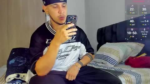 Snapshot of austin_curry chatting on 12/17/25, 03:23 A online show from 12/17/25, 03:23