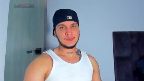 Snapshot of austin_curry chatting on 06/18/26, 10:03 A online show from 06/18/26, 10:03