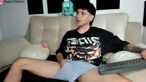 Snapshot of austin_falcon chatting on 03/24/26, 08:03 Austin online show from 03/24/26, 08:03