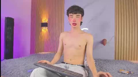 austin_rouse online show from 09/24/25, 08:12