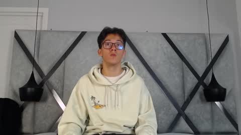 austinreeds online show from 10/12/25, 12:04