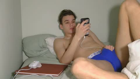 Snapshot of auston_r1ch chatting on 02/07/25, 03:34 Auston 3 online show from 02/07/25, 03:34