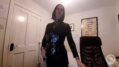 autumn_666 online show from 10/29/25, 07:37