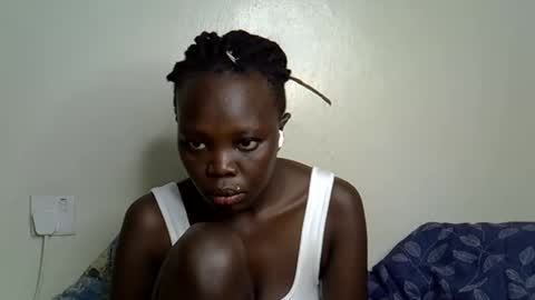 Snapshot of autumnbeagle chatting on 10/02/25, 09:49 autumnbeagle online show from 10/02/25, 09:49