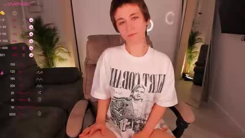 Snapshot of autumnwhisper_ chatting on 02/04/26, 10:26 Alice online show from 02/04/26, 10:26