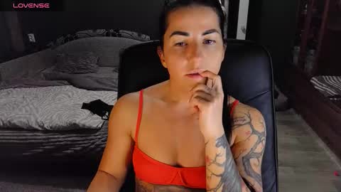 Ava online show from 12/15/25, 02:54