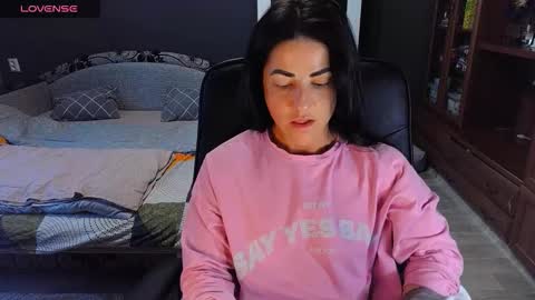 Snapshot of ava__doll chatting on 03/11/26, 11:27 Ava online show from 03/11/26, 11:27