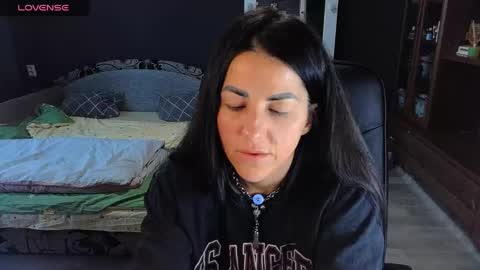 Snapshot of ava__doll chatting on 04/17/26, 11:46 Ava online show from 04/17/26, 11:46