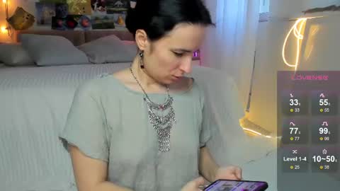 Snapshot of ava_athena chatting on 06/20/26, 05:21 Ava online show from 06/20/26, 05:21