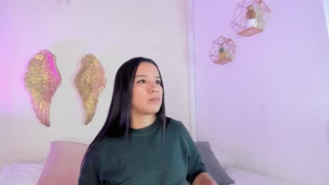 Ava  Bennett online show from 12/02/25, 11:59