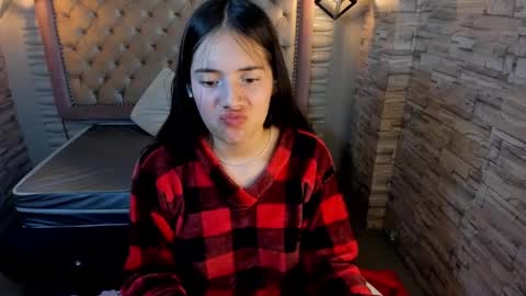              online show from 12/03/24, 12:13