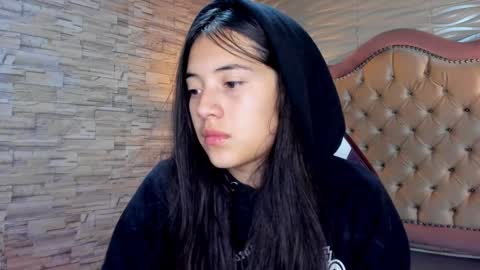              online show from 01/27/25, 08:49