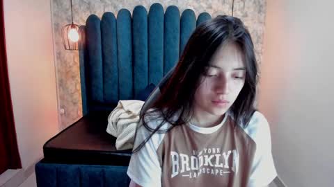              online show from 03/01/25, 02:48