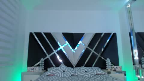 Snapshot of ava_fontana2 chatting on 12/07/24, 06:32 Ava Fontana online show from 12/07/24, 06:32