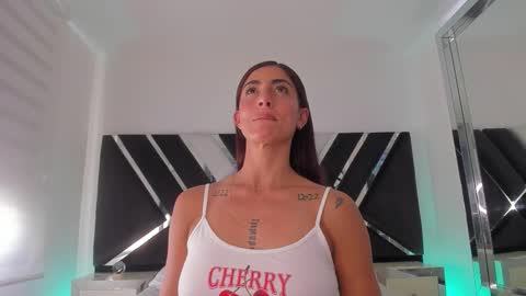 Snapshot of ava_fontana2 chatting on 10/13/25, 07:58 Ava Fontana online show from 10/13/25, 07:58