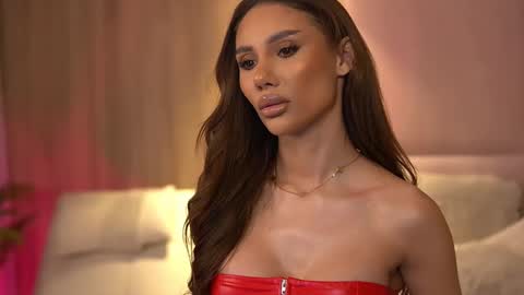 Ava online show from 02/03/25, 10:43