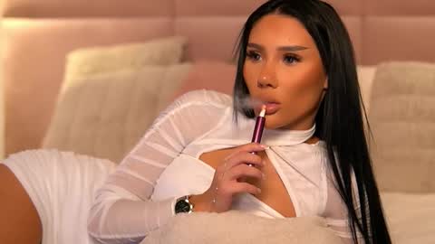 Snapshot of ava_heath chatting on 03/21/26, 01:54 Ava online show from 03/21/26, 01:54