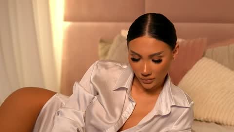 Snapshot of ava_heath chatting on 04/14/26, 02:06 Ava online show from 04/14/26, 02:06