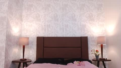 Ava  online show from 12/02/25, 06:58