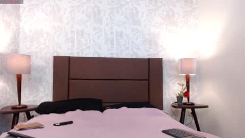 Ava  online show from 12/13/25, 07:53