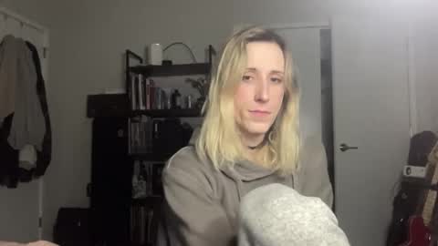 Ava online show from 02/12/26, 02:17