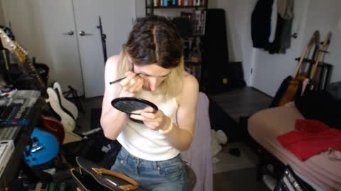Snapshot of ava_reinhart_999 chatting on 04/02/26, 07:55 Ava online show from 04/02/26, 07:55