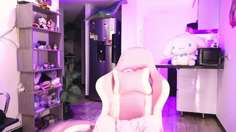 Snapshot of ava_williams_ chatting on 04/10/26, 03:56 AVA online show from 04/10/26, 03:56