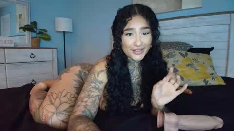Snapshot of avaa_eve chatting on 03/12/26, 05:46 Ava Eve online show from 03/12/26, 05:46