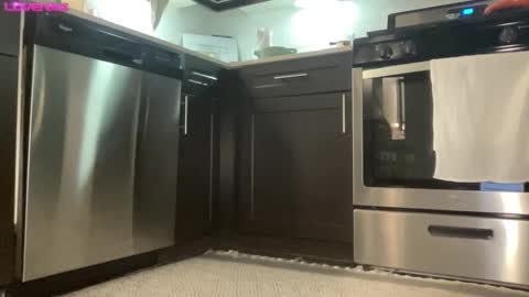 Snapshot of avabradley chatting on 12/11/24, 03:56 Ava . Support my channel by using my affiliate link to make your account  Thanks  online show from 12/11/24, 03:56