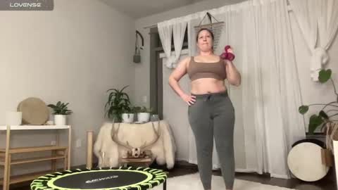 Snapshot of avabradley chatting on 01/09/25, 02:01 Ava . Support my channel by using my affiliate link to make your account  Thanks  online show from 01/09/25, 02:01